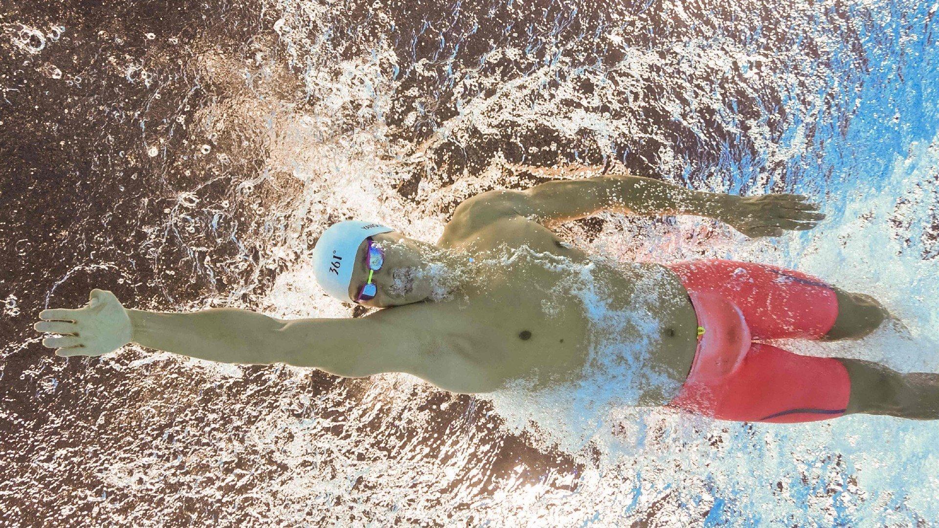 中国足彩网：铁闸无双！萨利巴欧冠对决国米个人集锦引爆热议，稳固发挥与顶级技术定义现代中卫标杆