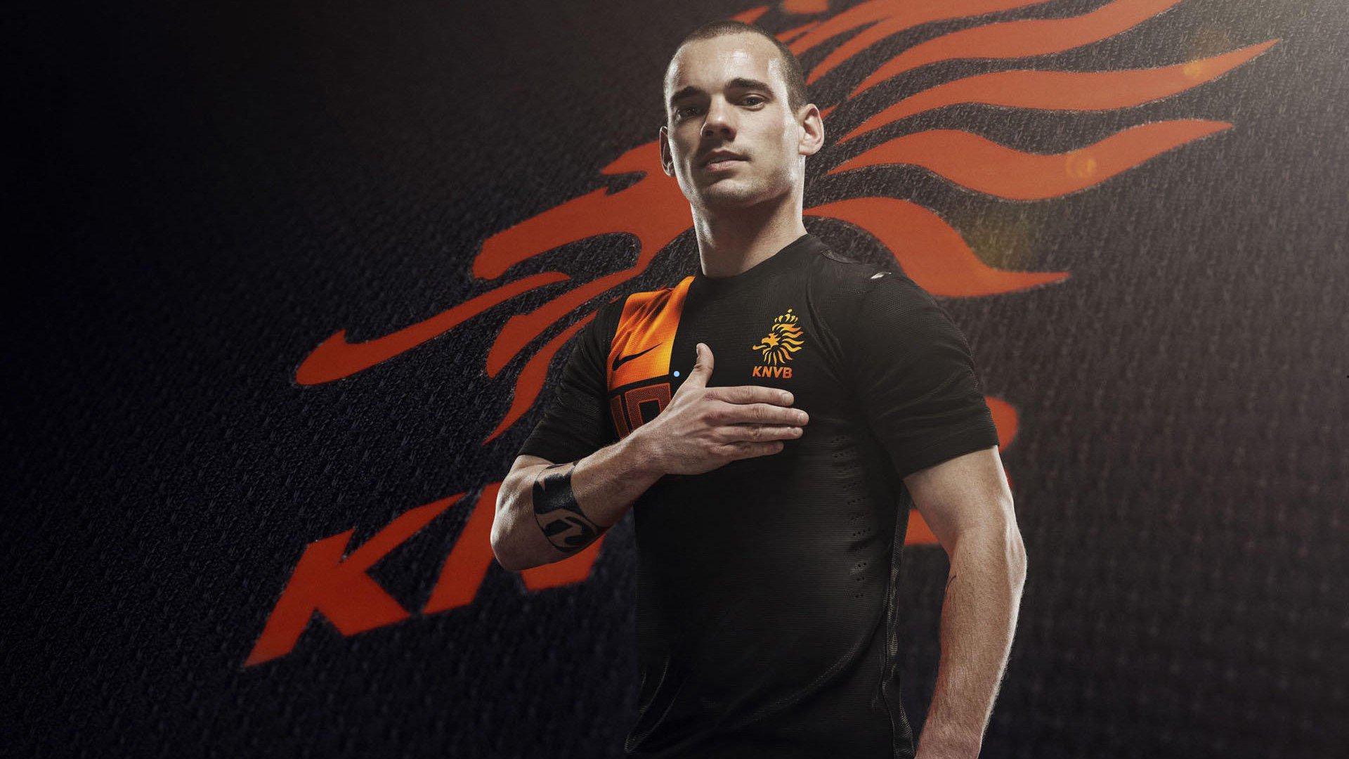  足彩网官网_多特蒙德总监里肯谈施洛特贝克续约，最后期限非枷锁，从容推进谈判